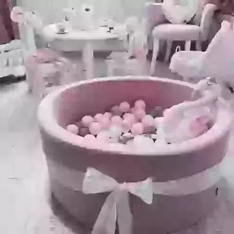 Pink Round Cotton Ball Pit with 200 Balls - Choose your own ball colours